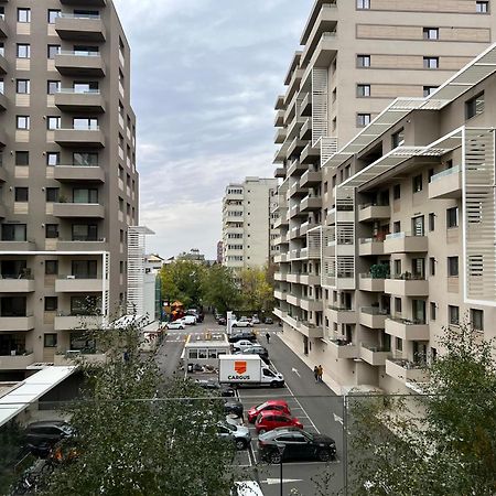 C-Entral Apartments Bucharest With Private Parking Exterior photo