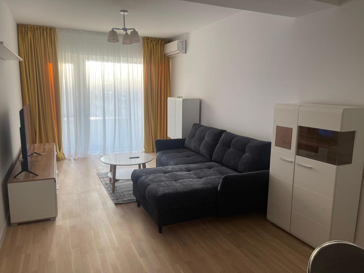 C-Entral Apartments Bucharest With Private Parking Exterior photo