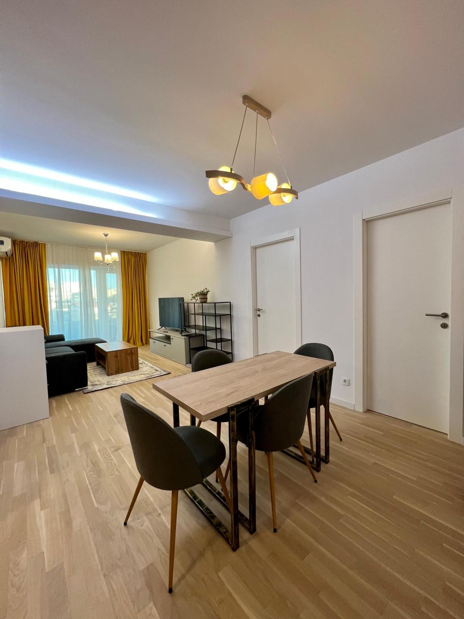 C-Entral Apartments Bucharest With Private Parking Exterior photo
