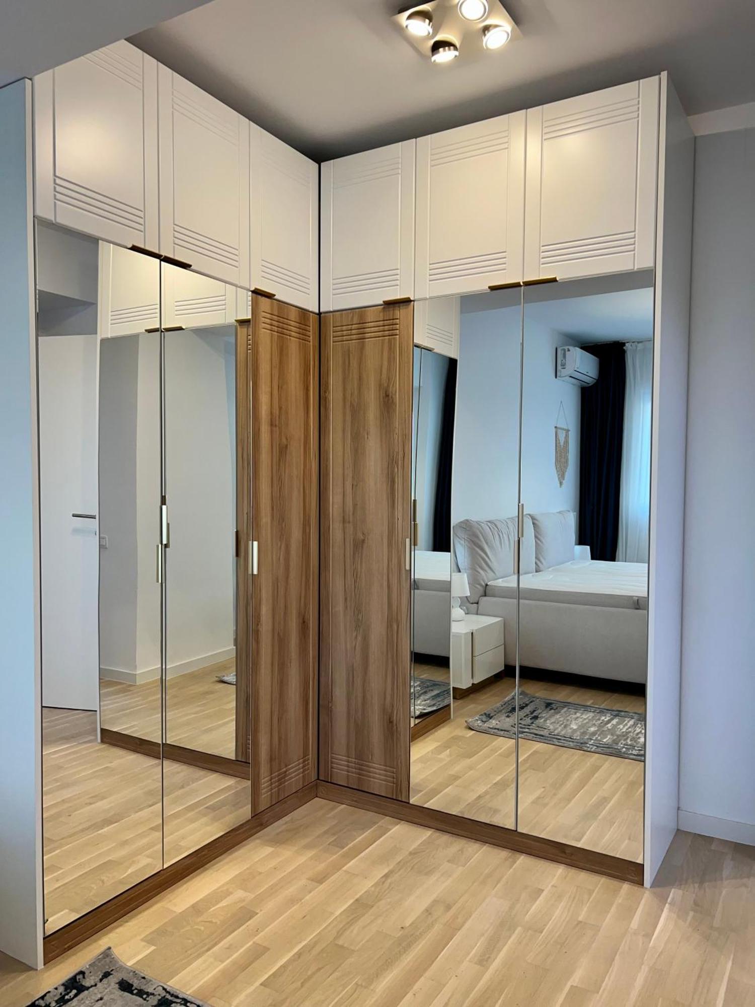 C-Entral Apartments Bucharest With Private Parking Exterior photo